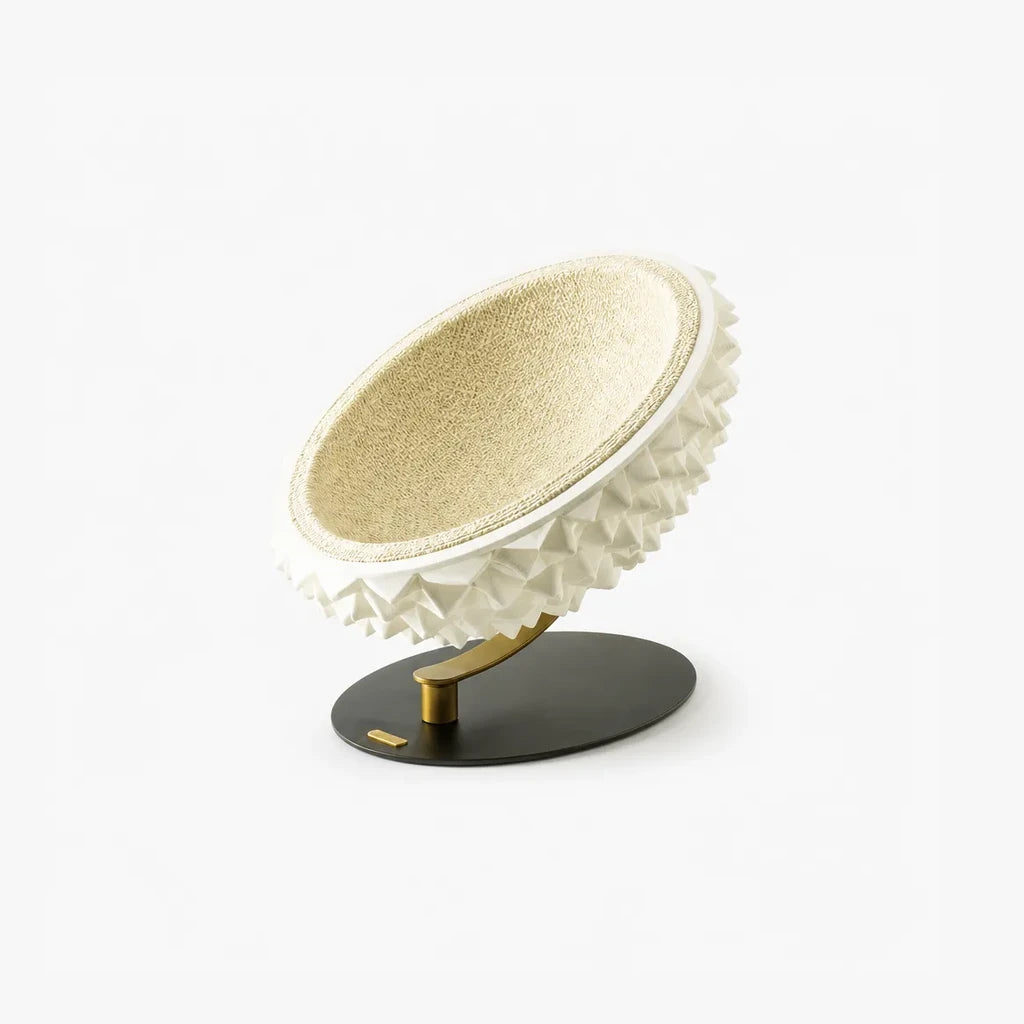 Luxe kattenmand Durians Cat Nest wit — design kattenmand op zwart metalen standaard met gouden detail | Pelveta
